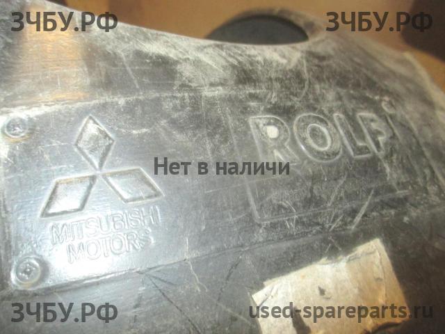 Mitsubishi Colt 6 (Z30) Локер передний правый