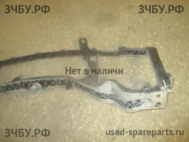 Ford Focus 2 Панель передняя (телевизор)