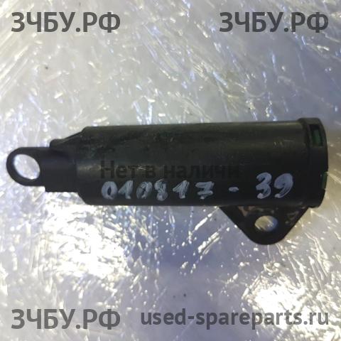 Ford Focus 2 Бардачок