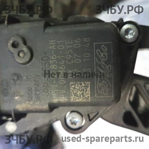 Ford Focus 2 Педаль газа