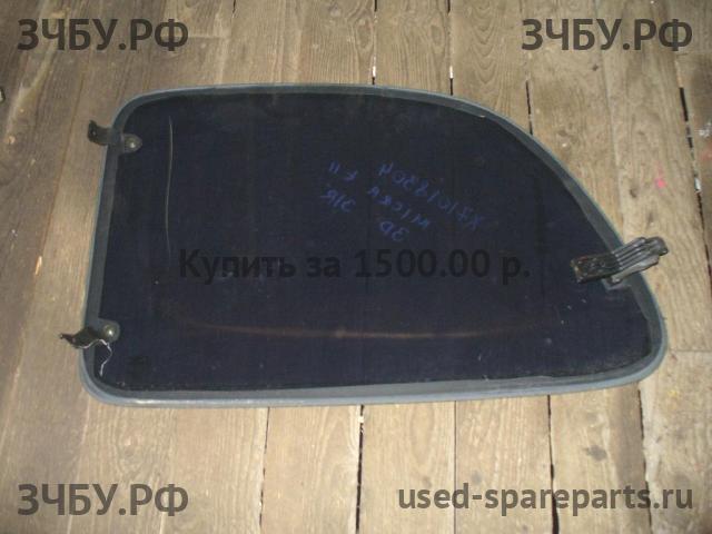 Nissan Micra K11 Стекло кузовное глухое правое