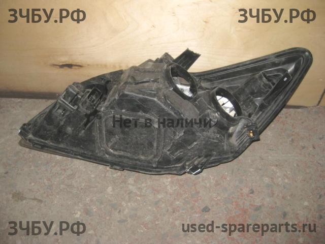 Ford Focus 2 (рестайлинг) Фара правая