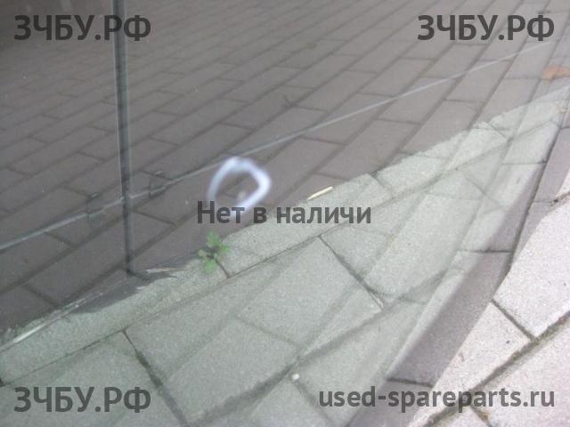 Ford Focus 3 Стекло лобовое (ветровое)