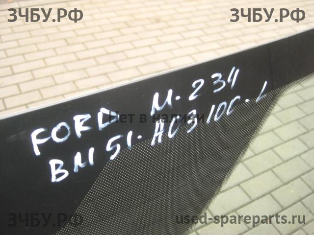 Ford Focus 3 Стекло лобовое (ветровое)