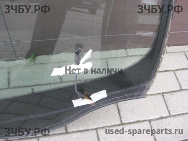 Ford Focus 3 Стекло лобовое (ветровое)