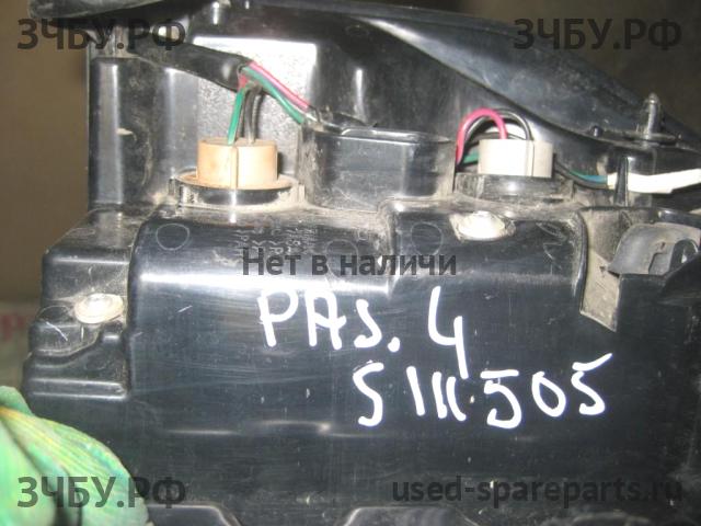 Mitsubishi Pajero/Montero 4 Фонарь правый