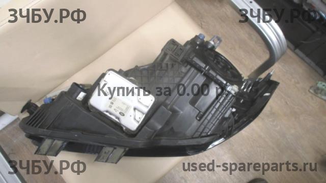 Jaguar XE (X760) Фара правая
