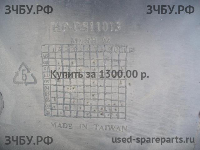Nissan Micra K11 Бампер передний