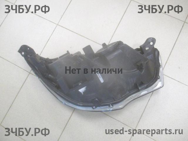 Citroen C4 (2) Фара левая