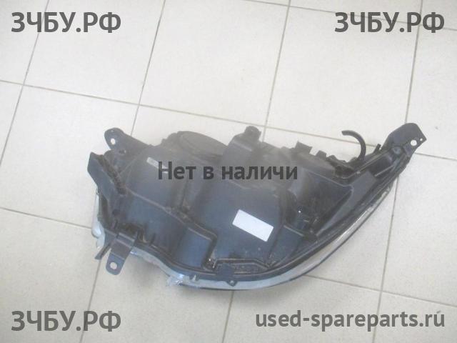 Citroen C4 (2) Фара правая