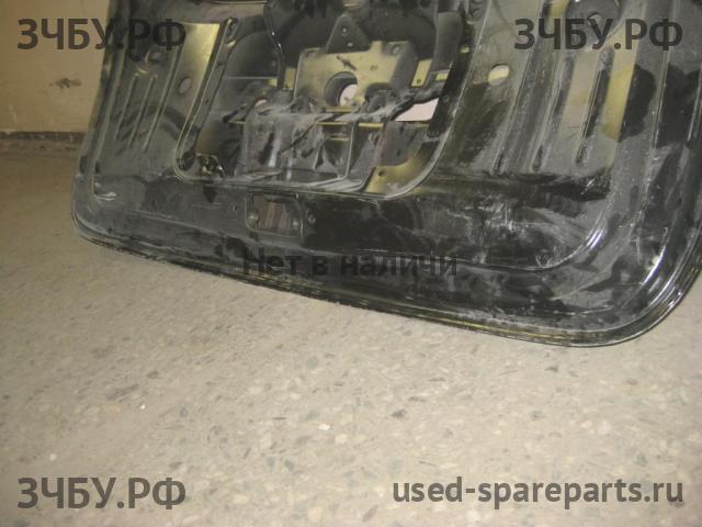 Renault Duster Дверь багажника