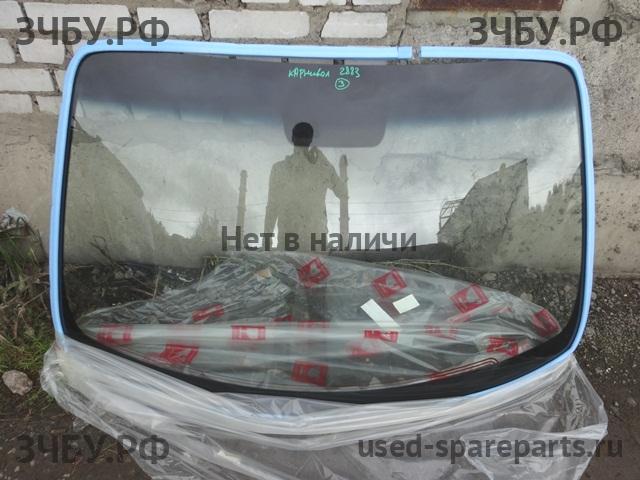 KIA Carnival (2) Стекло лобовое (ветровое)