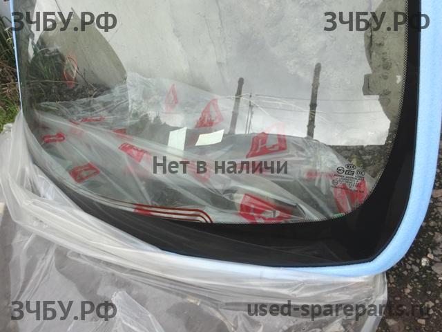 KIA Carnival (2) Стекло лобовое (ветровое)