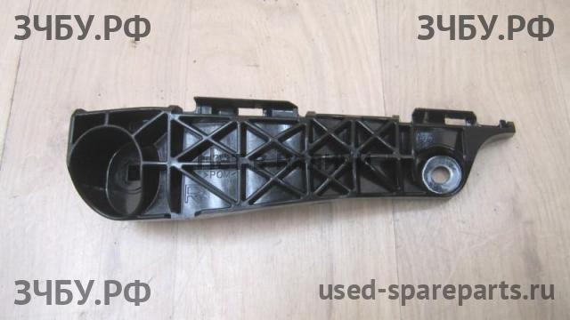 Toyota RAV 4 (3) Кронштейн бампера передний