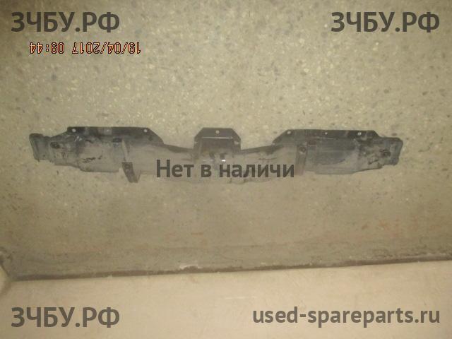 Mitsubishi Pajero/Montero 4 Усилитель бампера задний