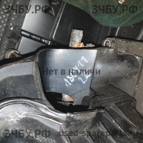 Renault Clio 2/Simbol 1 Коллектор впускной