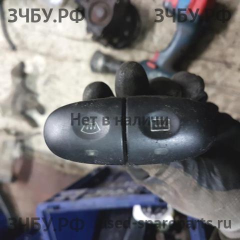 Ford Mondeo 2 Кнопка обогрева заднего стекла