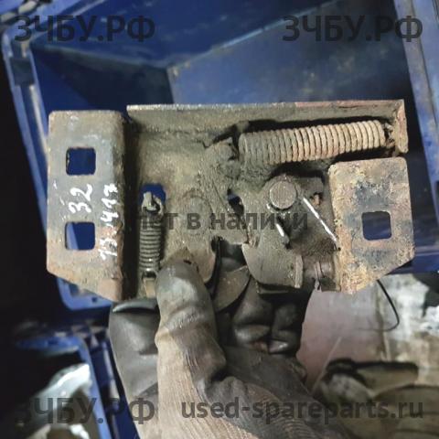 Ford Mondeo 2 Замок капота