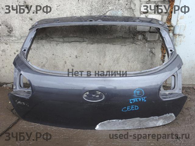KIA Ceed 2 Дверь багажника