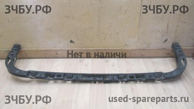 Volkswagen Passat B6 Направляющая заднего бампера