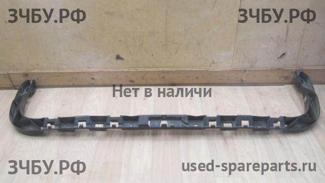 Volkswagen Passat B6 Направляющая заднего бампера