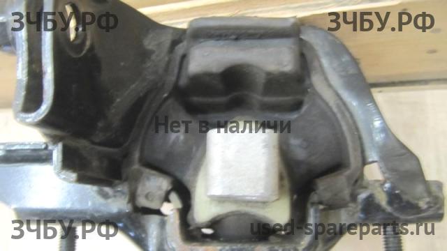 Volkswagen Polo 5 (Sedan) Опора КПП