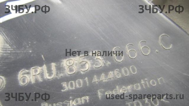 Volkswagen Polo 5 (Sedan) Решетка в бампер