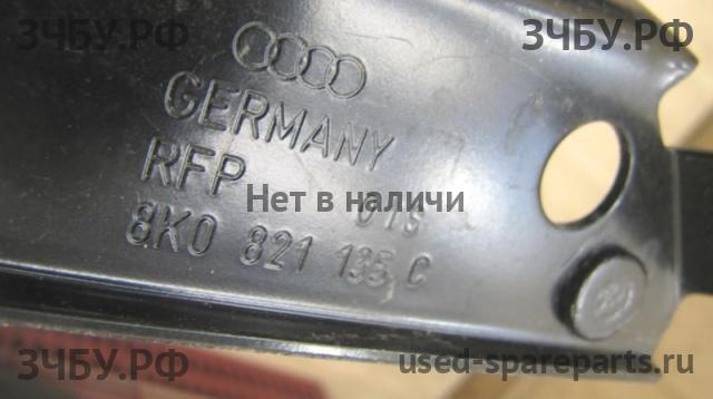 Audi A4 [B8] Кронштейн крепления крыла