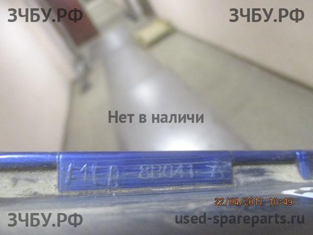 Ford Focus 3 Панель передняя (телевизор)