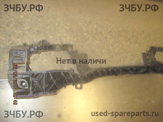 Ford Focus 3 Панель передняя (телевизор)