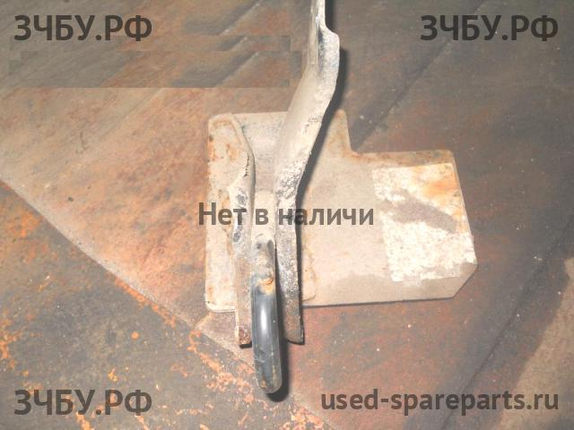 Land Rover Freelander 1 Крюк буксировочный (рым)