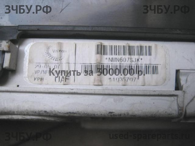 Nissan Pathfinder 2 (R51) Панель приборов