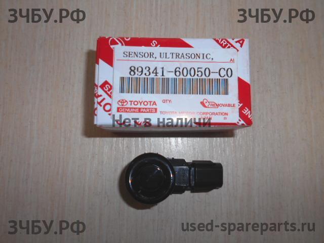 Toyota Land Cruiser 200 Датчик парковки (Парктроник)