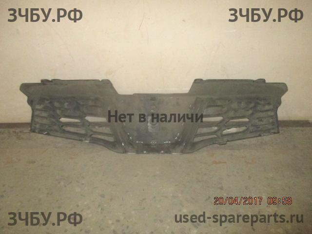 Nissan Qashqai (J10) Решетка радиатора