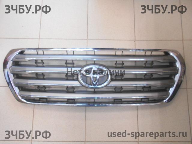 Toyota Land Cruiser 200 Решетка радиатора