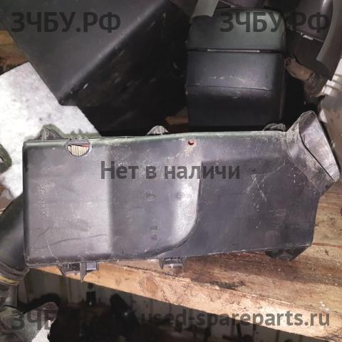 Ford Mondeo 3 Корпус воздушного фильтра