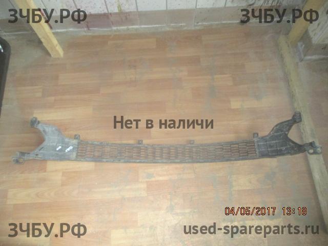 KIA Ceed 2 Решетка в бампер