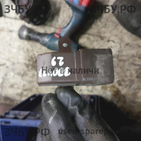 Ford Mondeo 2 Реле