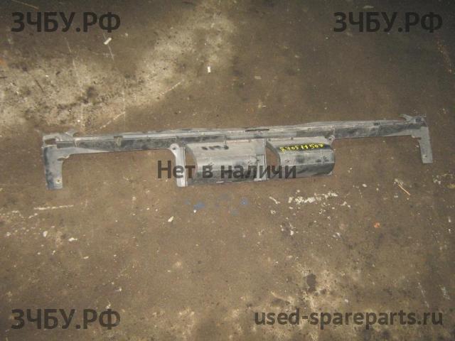 Citroen C3 (1) Кронштейн бампера задний