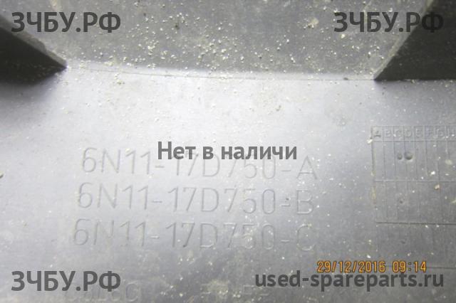 Ford Fusion Накладка переднего бампера