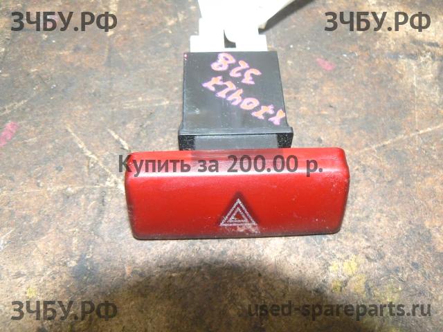 Mitsubishi Lancer 9 [CS/Classic] Кнопка аварийной сигнализации