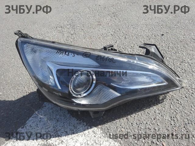 Opel Astra J Фара правая