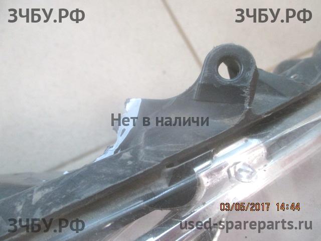 Ford Fiesta 6 Фара правая