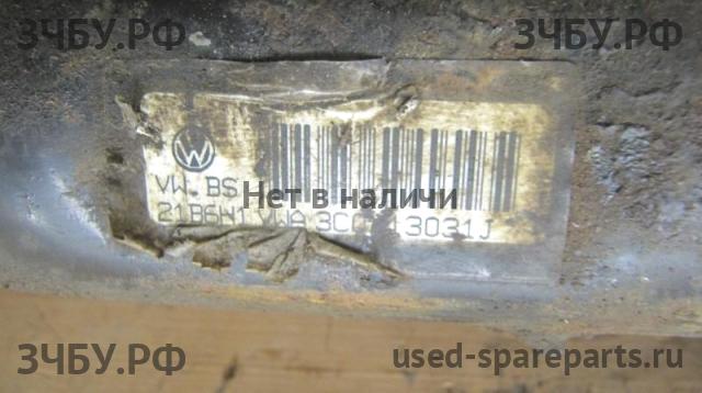 Volkswagen Passat B6 Стойка передняя