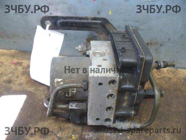 KIA Sorento 1 Блок ABS (насос)