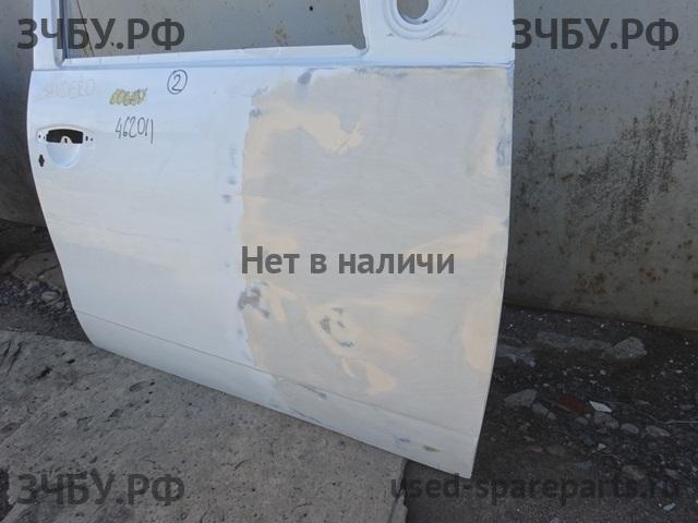 Renault Sandero 1 Дверь передняя правая