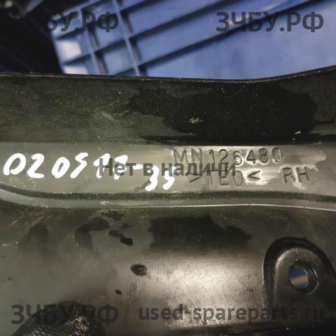 Mitsubishi Lancer 9 [CS/Classic] Брызговик задний правый