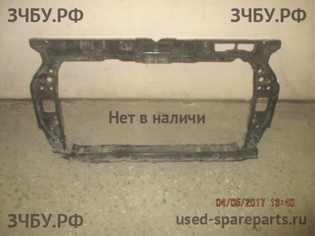 Hyundai Solaris 1 Панель передняя (телевизор)
