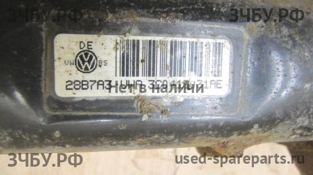 Volkswagen Passat B6 Стойка передняя