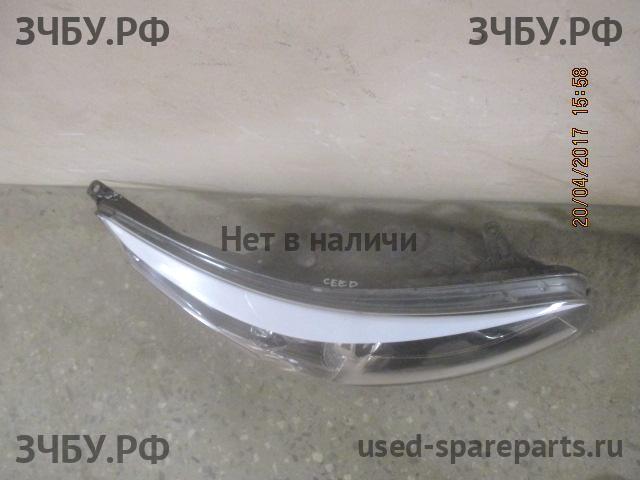 KIA Ceed 2 Фара правая